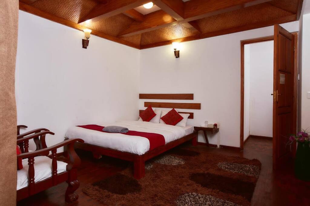 Ghost Villa Pokhara With Mountain View 20Mins From Main Area Ranipauwa Exterior foto